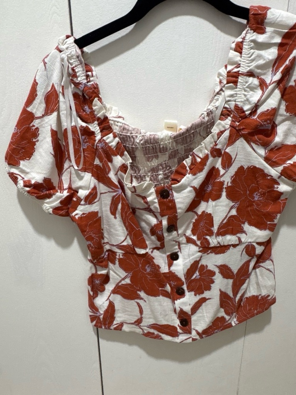 Floral Button-Front Puff Sleeve Top - Rust on White